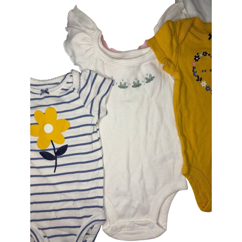 Carter's Baby Girl Bundle - 3 Months - Six (6) Short Sleeve Bodysuits One-Piece - Picture 3 of 13